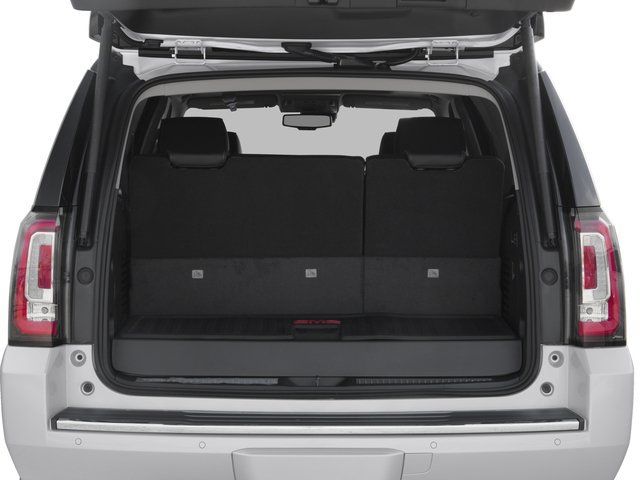 Used 2017 GMC Yukon Denali w/ Open Road Package AWD/4WD image 15
