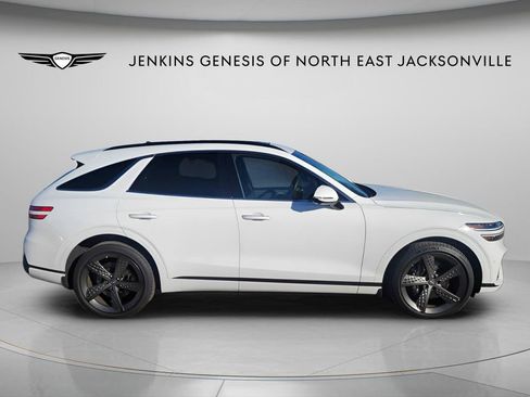 Used 2025 Genesis GV70 2.5T w/ Sport Prestige Package AWD/4WD image 2