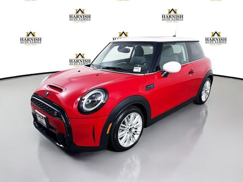 Used 2023 MINI Cooper S FWD image 3