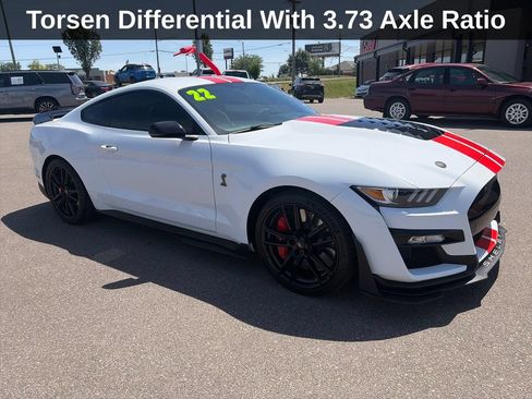 Used 2022 Ford Mustang Shelby GT500 w/ Technology Package RWD image 8