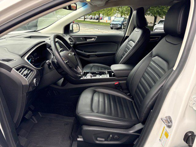 Used 2020 Ford Edge SEL w/ Convenience Package AWD/4WD image 15