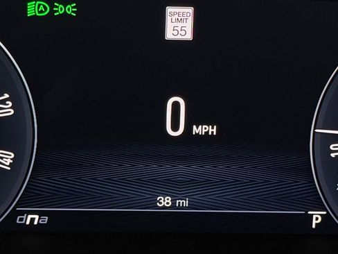 Used 2024 Alfa Romeo Stelvio Veloce image 23