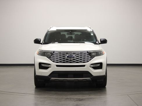 Used 2020 Ford Explorer Platinum w/ Premium Technology Package AWD/4WD image 3