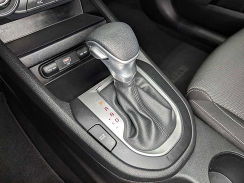 Certified 2023 Kia Forte LXS w/ LXS Technology Package image 26