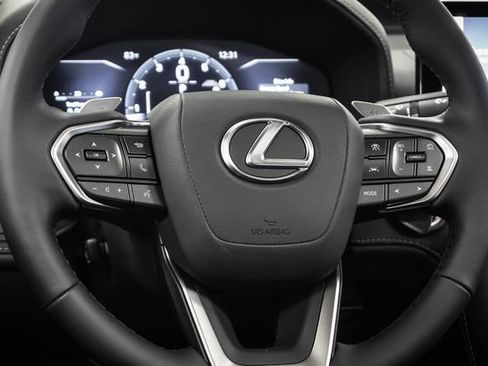 Used 2026 Lexus IS 350 F Sport w/ Accessory Package Z1 RWD image 13
