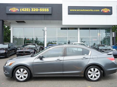 Used 2008 Honda Accord EX image 2