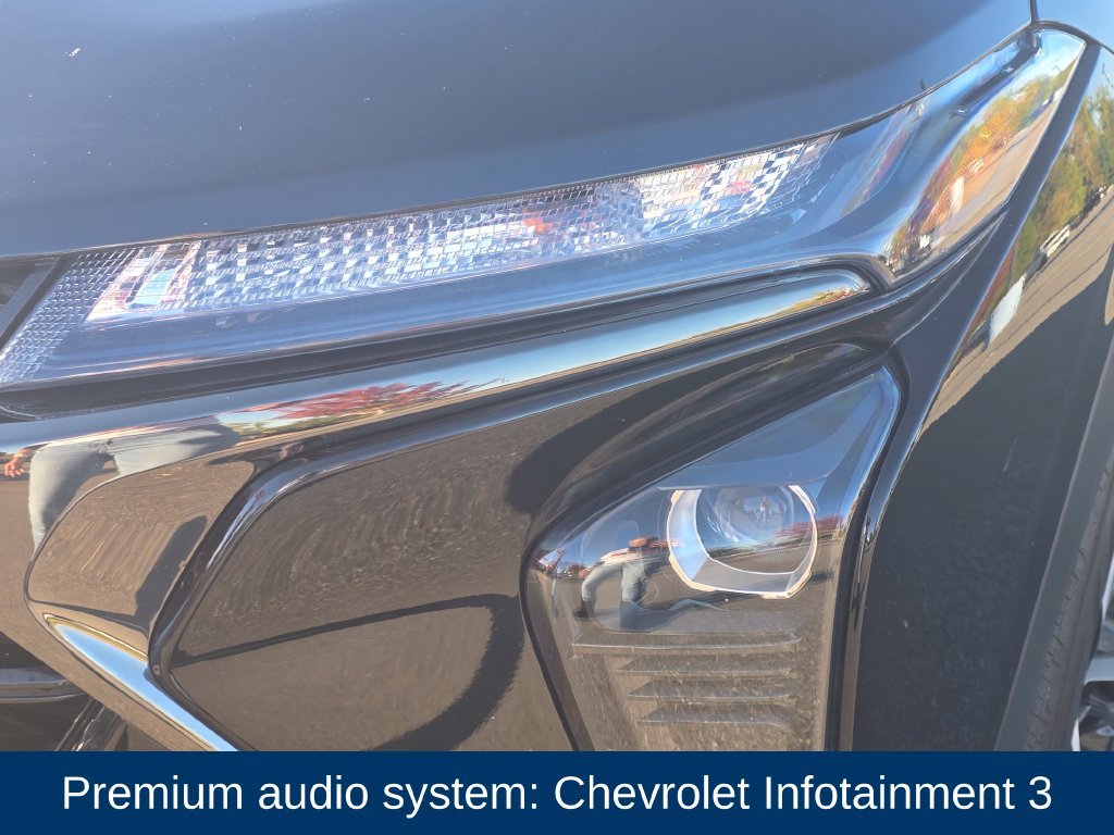 Used 2024 Chevrolet Trax RS FWD image 8