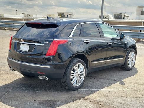Used 2017 Cadillac XT5 Premium Luxury w/ Advanced Security Package FWD image 5
