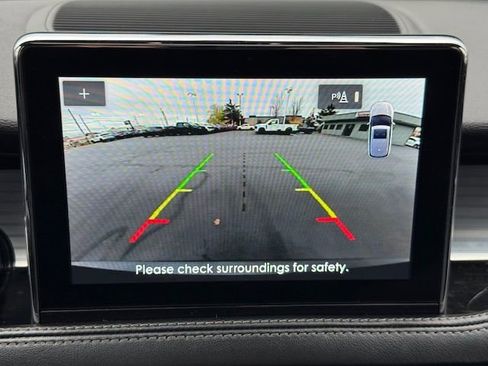 Used 2022 Lincoln Corsair AWD w/ Premium Package image 36