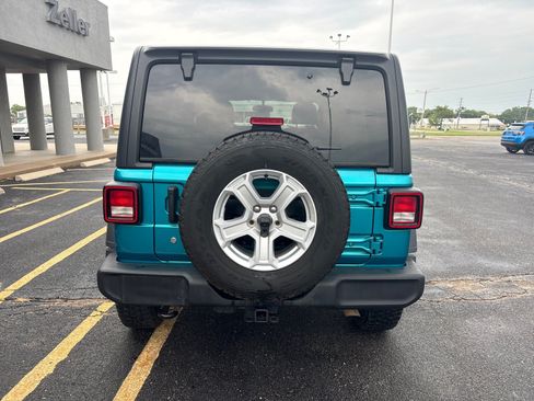 Used 2019 Jeep Wrangler Unlimited Sport S AWD/4WD image 5