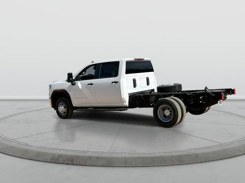 New 2026 GMC Sierra 3500 Pro w/ Convenience Package RWD image 6