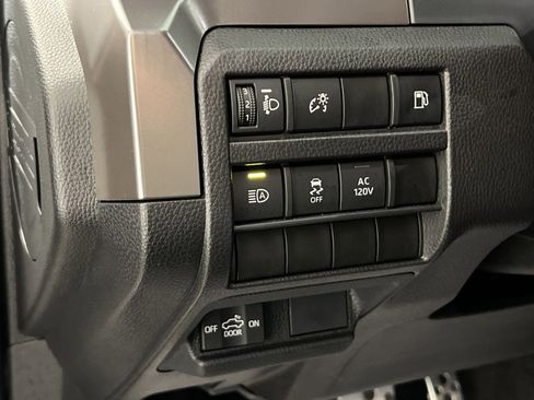 Used 2024 Toyota Tacoma TRD Sport image 30