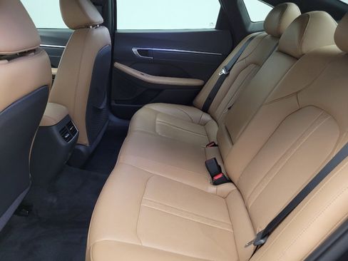 Used 2020 Hyundai Sonata Limited image 18