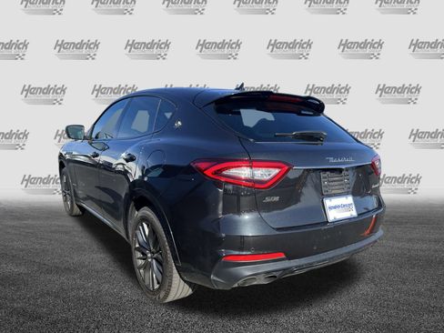 Used 2020 Maserati Levante S GranSport image 8