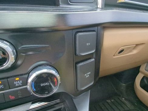 Used 2024 Ford F250 Lariat w/ Lariat Ultimate Package AWD/4WD image 22