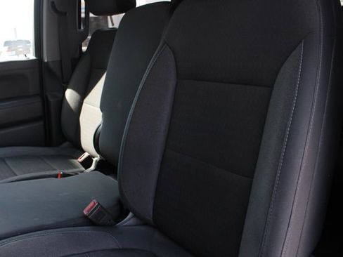 Used 2020 Chevrolet Silverado 1500 LT w/ Fleet Comfort Package AWD/4WD image 5