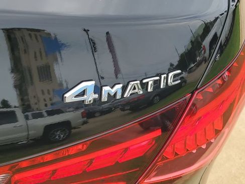 Used 2025 Mercedes-Benz C 300 4MATIC Sedan image 34