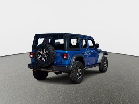 Used 2023 Jeep Wrangler Unlimited Rubicon AWD/4WD image 3