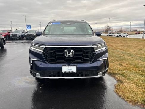 Used 2023 Honda Pilot Elite image 8