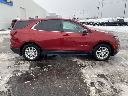 Used 2023 Chevrolet Equinox LT image 8