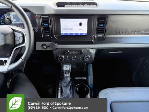 Used 2023 Ford Bronco Black Diamond w/ Sasquatch Package AWD/4WD image 25