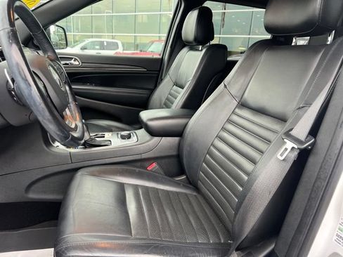 Used 2019 Jeep Grand Cherokee Limited X AWD/4WD image 24