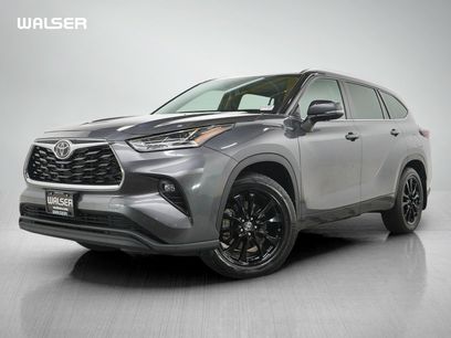 Used 2024 Toyota Highlander Limited