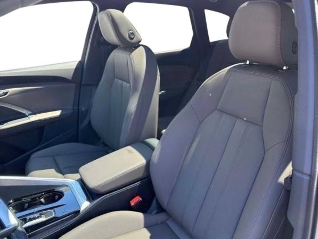 New 2026 Audi Q5 Premium AWD/4WD image 18