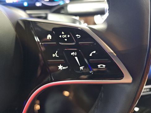 Certified 2026 Mercedes-Benz S 580 4MATIC Sedan image 21