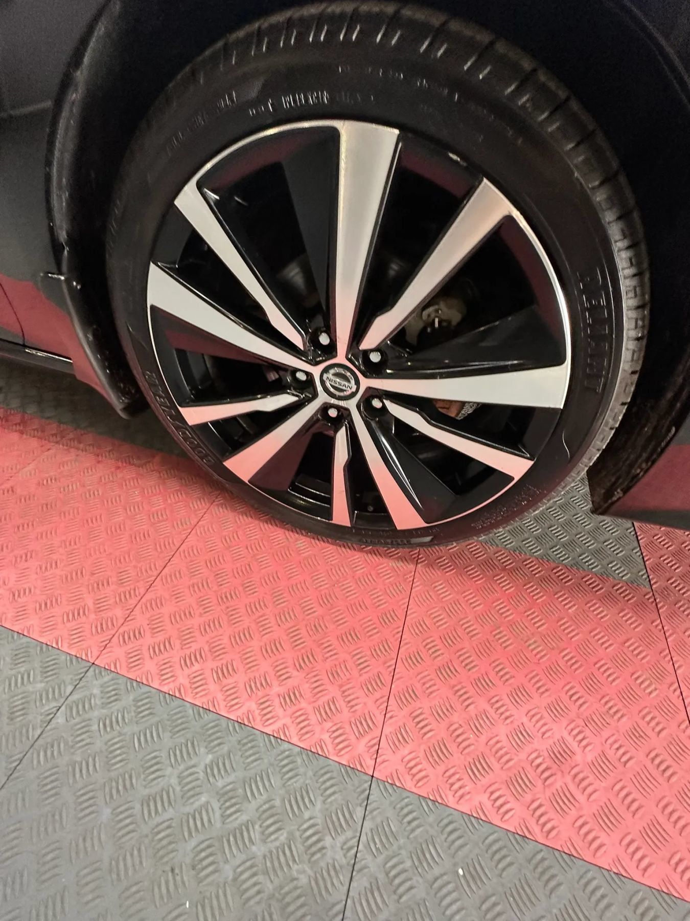 Used 2019 Nissan Altima 2.5 Platinum FWD image 36