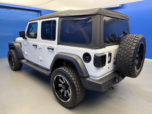Used 2020 Jeep Wrangler Unlimited Sport S AWD/4WD image 5
