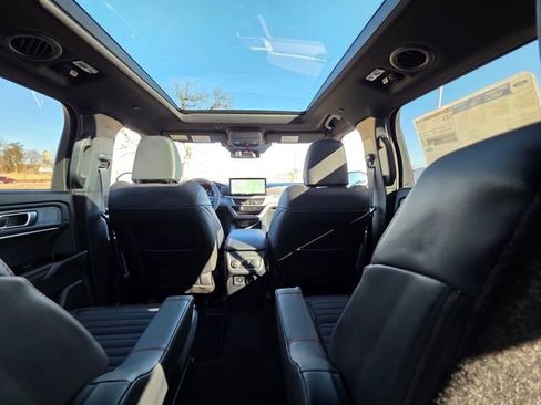 New 2026 Ford Explorer ST-Line w/ ST-Line Street Pack image 49