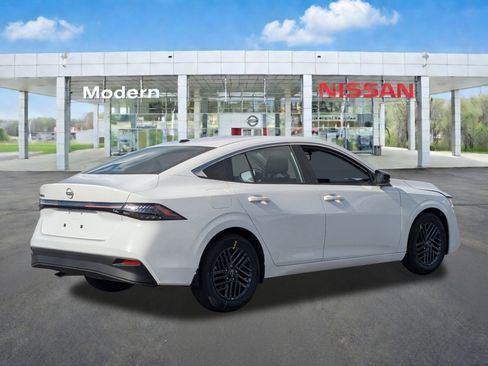 New 2026 Nissan Sentra SV image 5