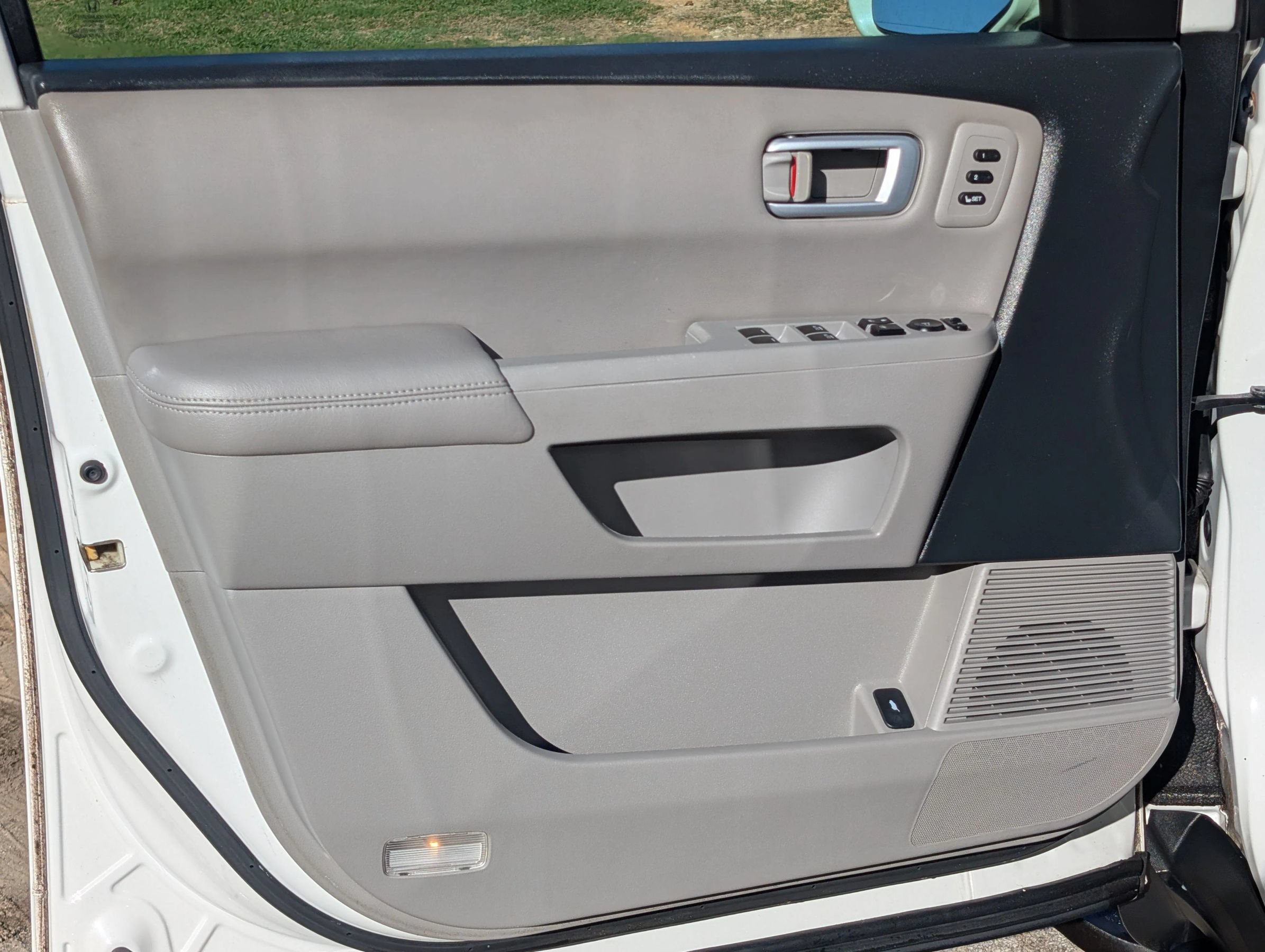 Used 2013 Honda Pilot Touring image 20