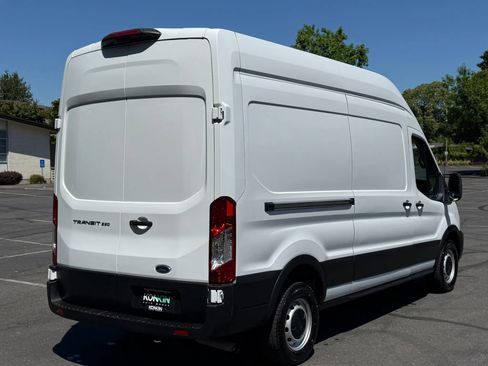 Used 2022 Ford Transit 250 148 High Roof w/ Load Area Protection Package RWD image 6