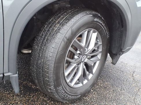 Certified 2023 Nissan Rogue S image 4