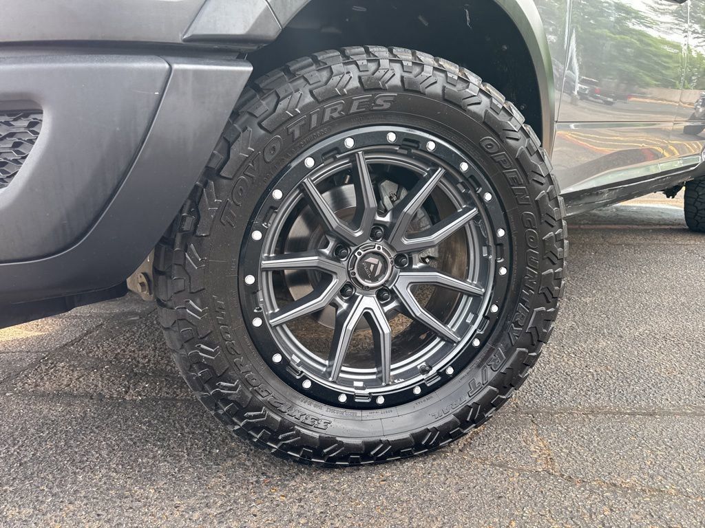 Used 2021 RAM 1500 Warlock AWD/4WD image 2