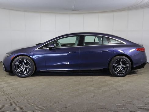 Used 2024 Mercedes-Benz EQS 450+ 4MATIC Sedan w/ AMG Line Exterior Package image 19