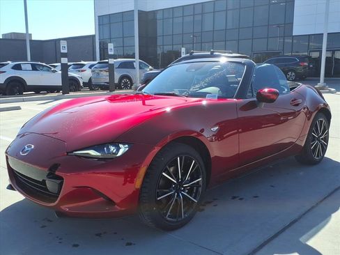 New 2025 MAZDA MX-5 Miata Grand Touring image 5