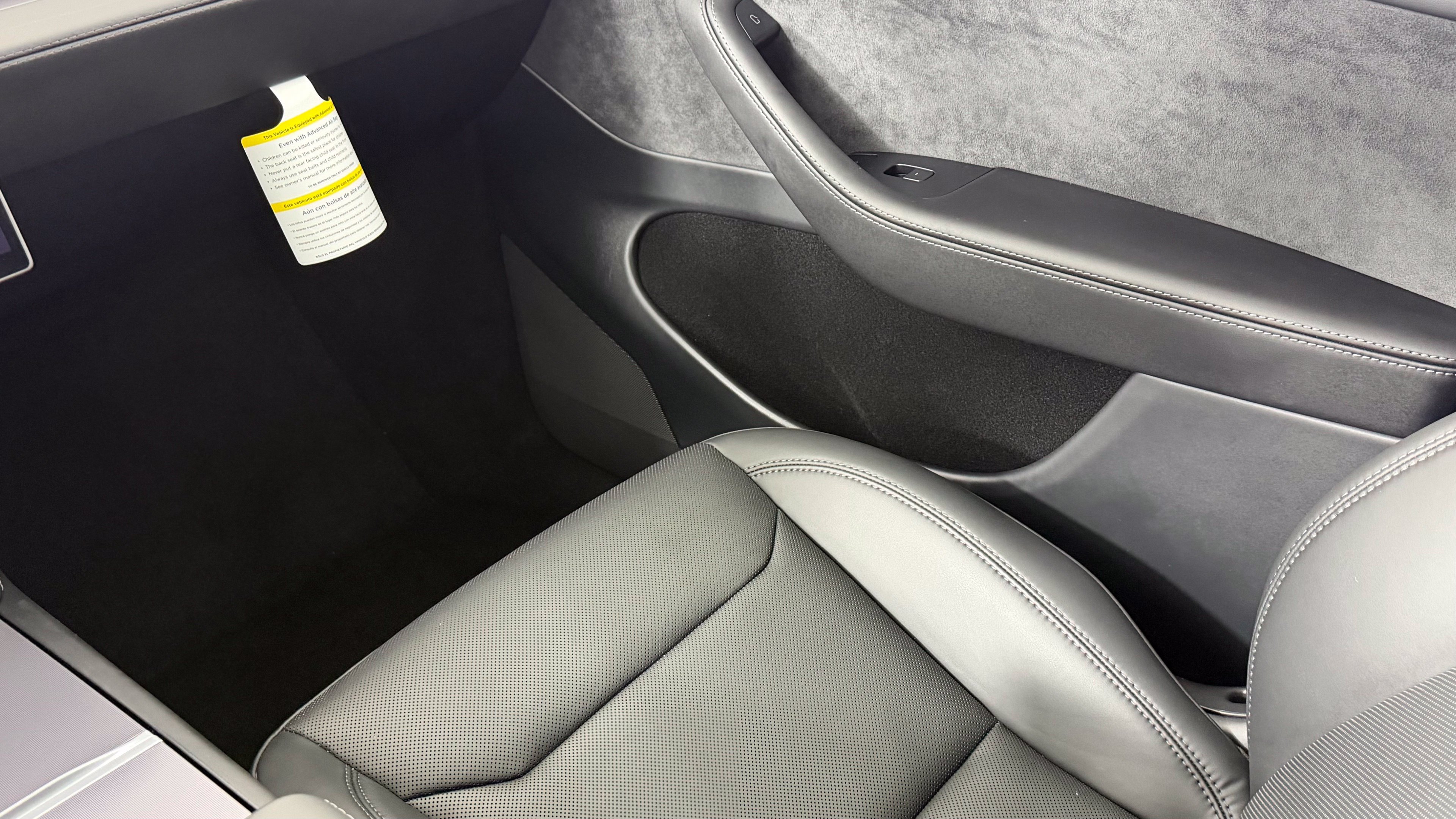 Used 2026 Tesla Model Y Long Range RWD image 23