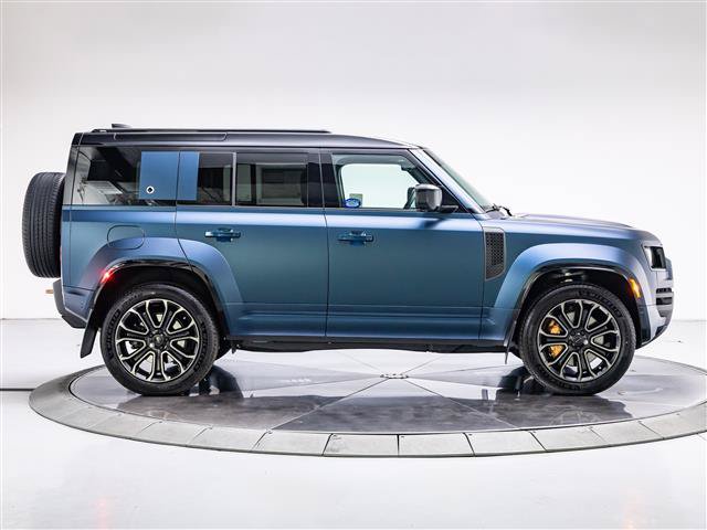 New 2026 Land Rover Defender 110 OCTA AWD/4WD image 6
