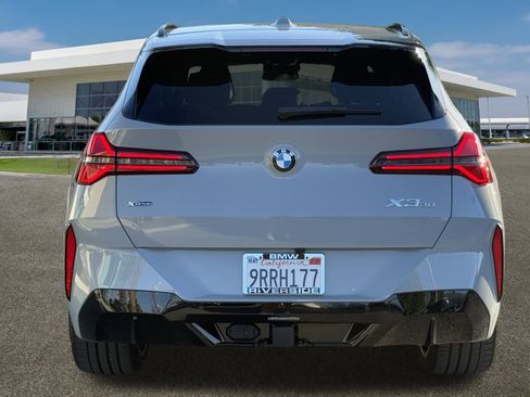 Used 2025 BMW X3 xDrive30i w/ Premium Package image 9