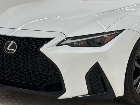 Used 2024 Lexus IS 350 F Sport RWD image 12