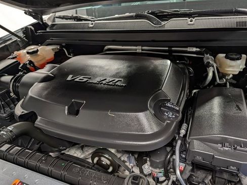 Used 2022 Chevrolet Colorado LT w/ LT Convenience Package AWD/4WD image 26