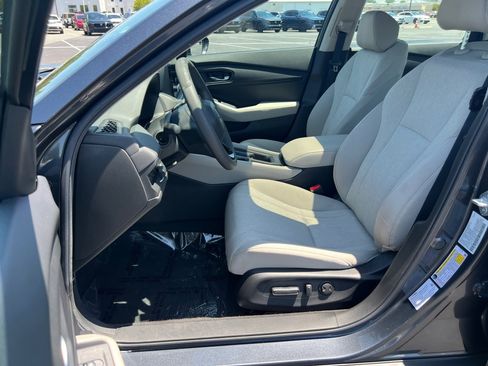 Certified 2023 Honda Accord EX image 30
