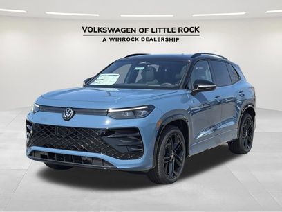 New 2026 Volkswagen Tiguan SE R-Line