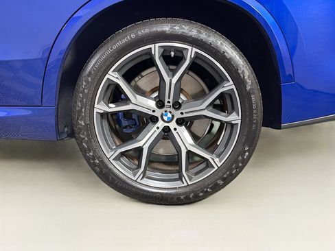 Used 2025 BMW X5 M60i AWD/4WD image 34