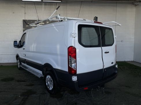 Used 2018 Ford Transit 250 130 Low Roof w/ Exterior Upgrade Package image 3