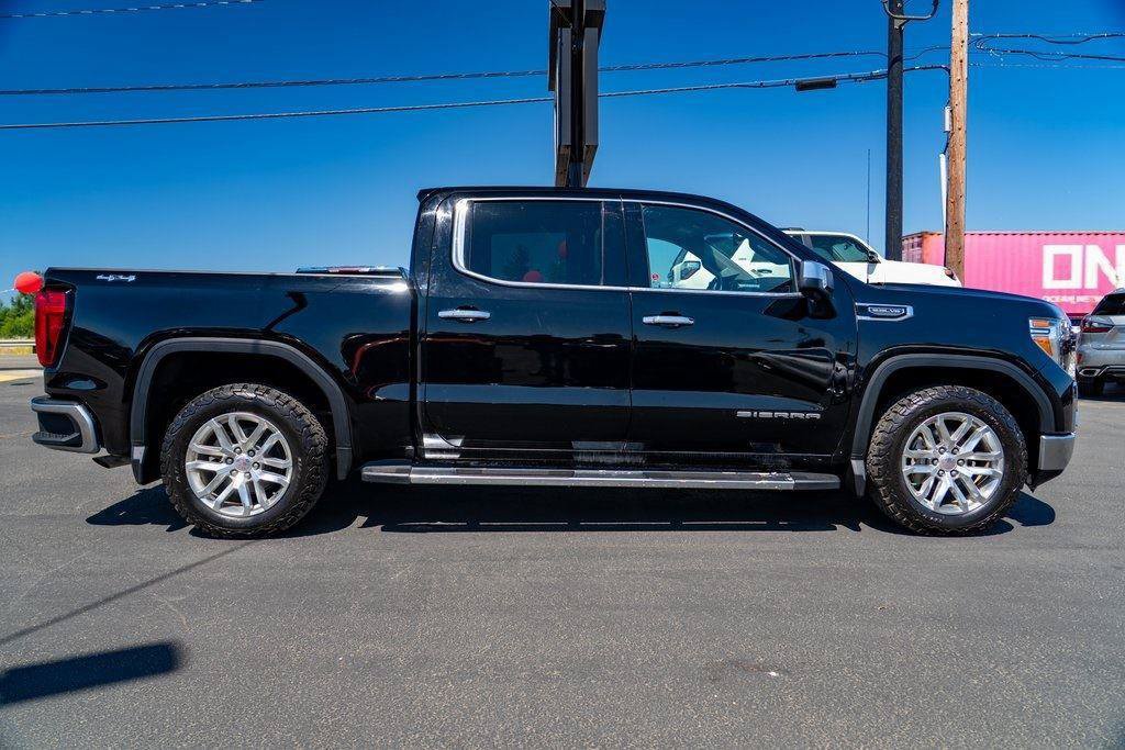 Used 2019 GMC Sierra 1500 SLT w/ SLT Premium Package AWD/4WD image 9
