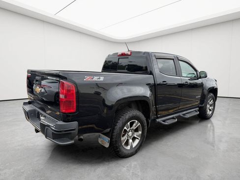 Used 2017 Chevrolet Colorado Z71 AWD/4WD image 6